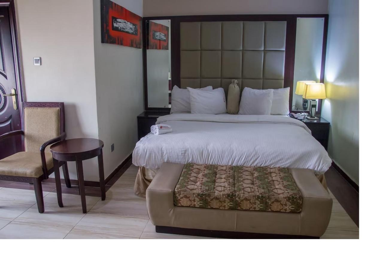 Exel Oriental Hotel & Suites Lagos Ngoại thất bức ảnh